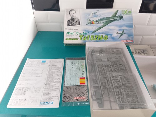 0104261 maquette avion 48 - maquette,